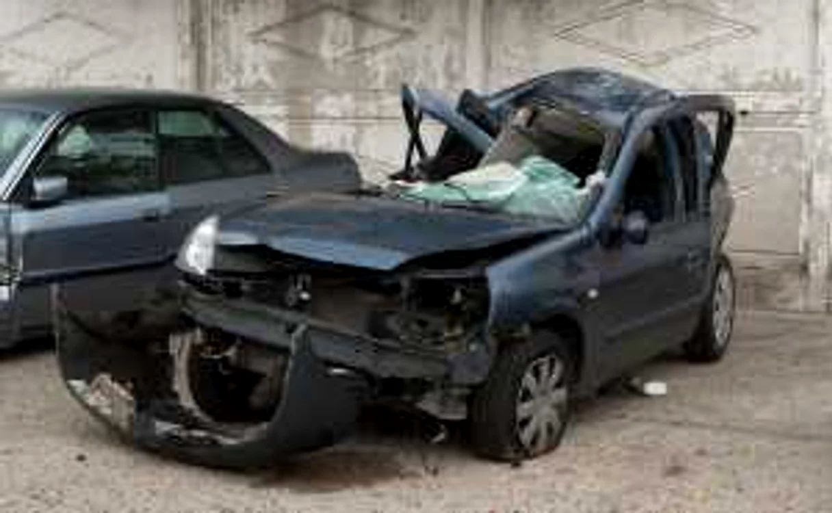 Maşina avariată în accident. Foto: Cosmin Costache