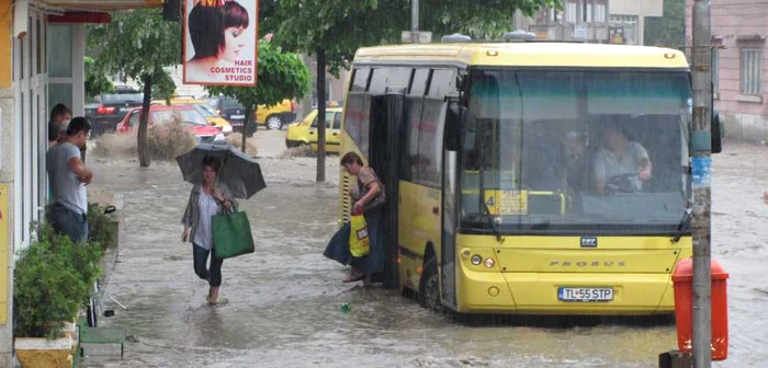 Inundație în centrul orașului