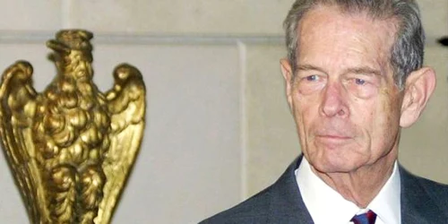 Casa regală şi intelectualii publici