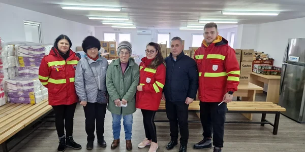 ajutoare refugiati jpg