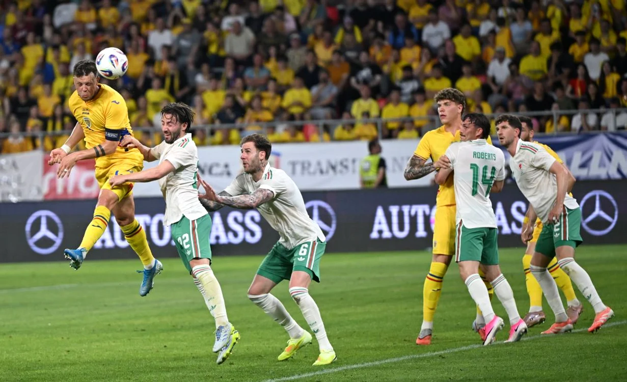 Adrian Rus a marcat, cu capul, golul victoriei cu Țara Galilor (FOTO: Sportpictures)