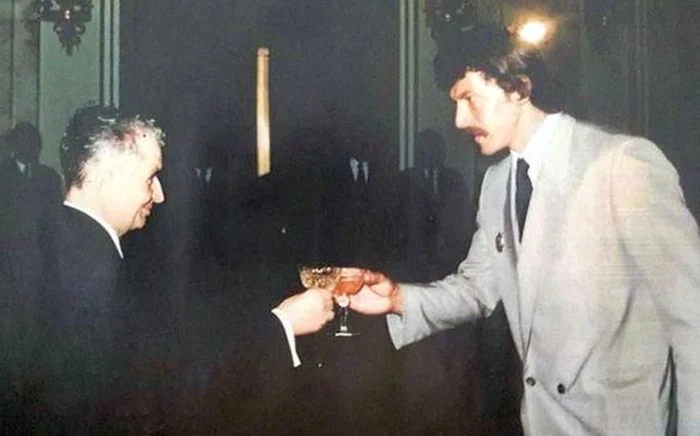 Duckadam și Ceaușescu, la o cupă de șampanie