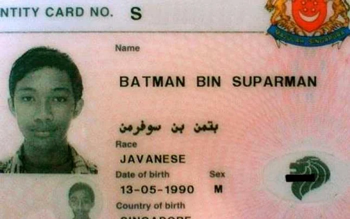 Imaginea buletinului lui Batman ban Suparman a făcut senzaţie pe internet