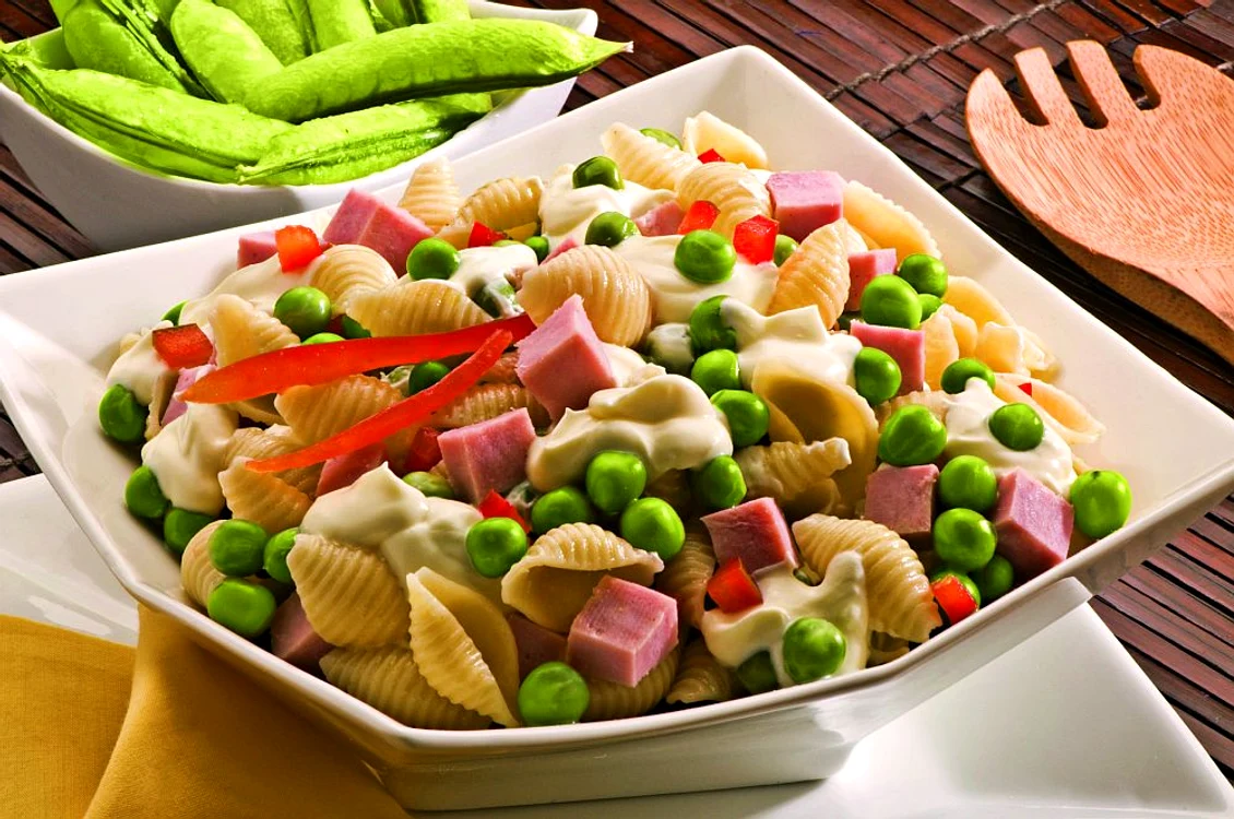 salata de paste cu sunca jpeg