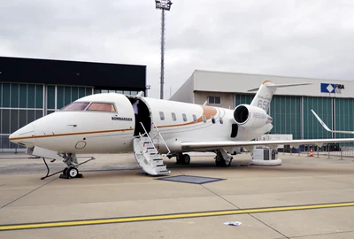 bombardier challenger 650 foto wikipedia png