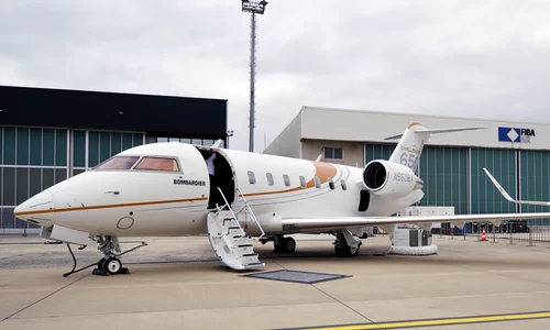 bombardier challenger 650 foto wikipedia png