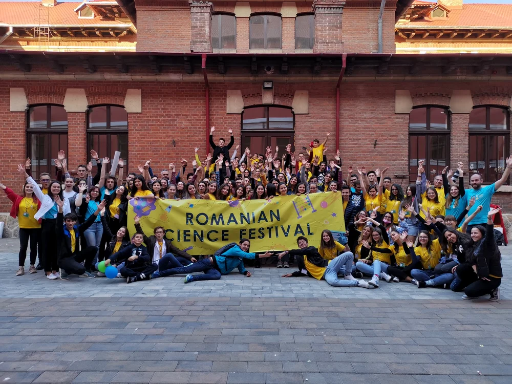 O parte dintre participanții la Romanian Science Festival FOTO arhiva personală Eliza Casapopol