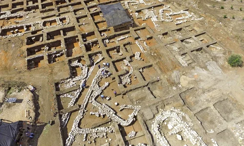 Vestigiile unui oraș construit acum 5 000 de ani, scoase la lumină în Israel jpeg