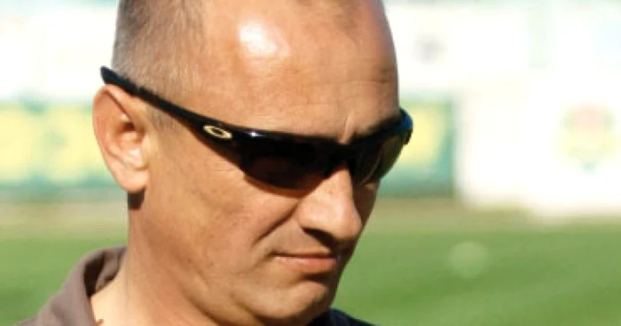 Bucşaru fentează criza cu ajutorul fotbalului