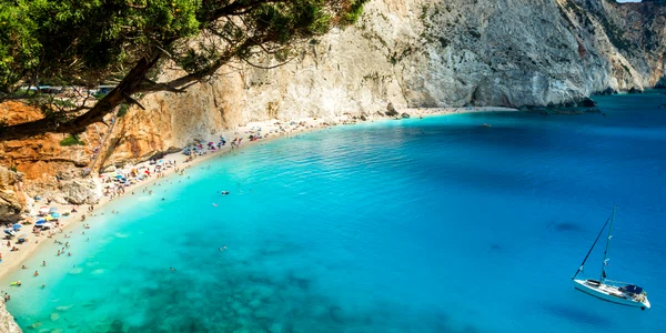 Porto Katsiki plaja in Lefkada FOTO Shutterstock