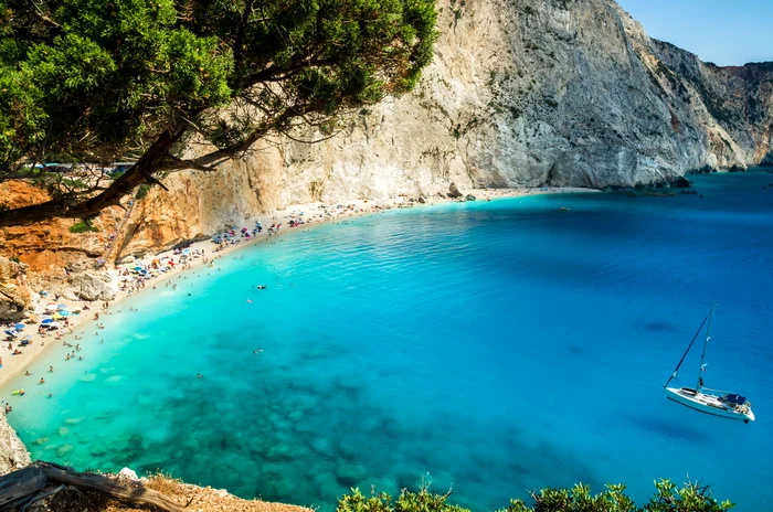 Plaja Porto Katsiki din Lefkada FOTO Shutterstock
