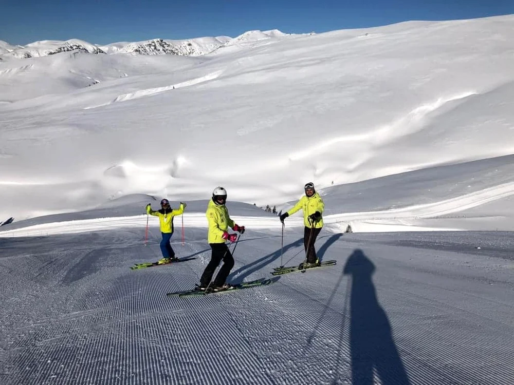 Au fost inauguraţi încă 7 km de pârtie la Sinaia FOTO Vlad Oprea