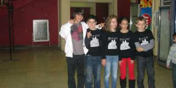 John, Andrei, Livia, Petra şi Vlad