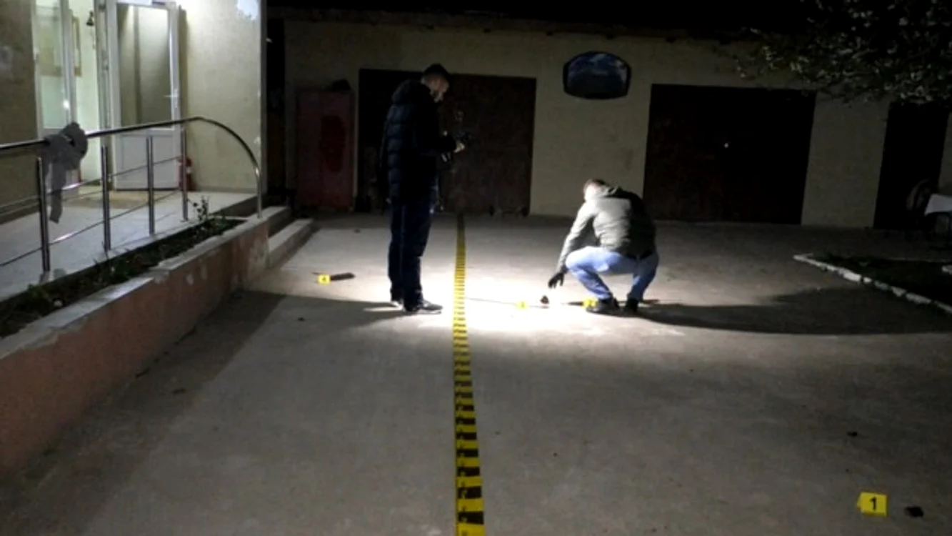 Un adolescent de 15 ani a fost înjunghiat.