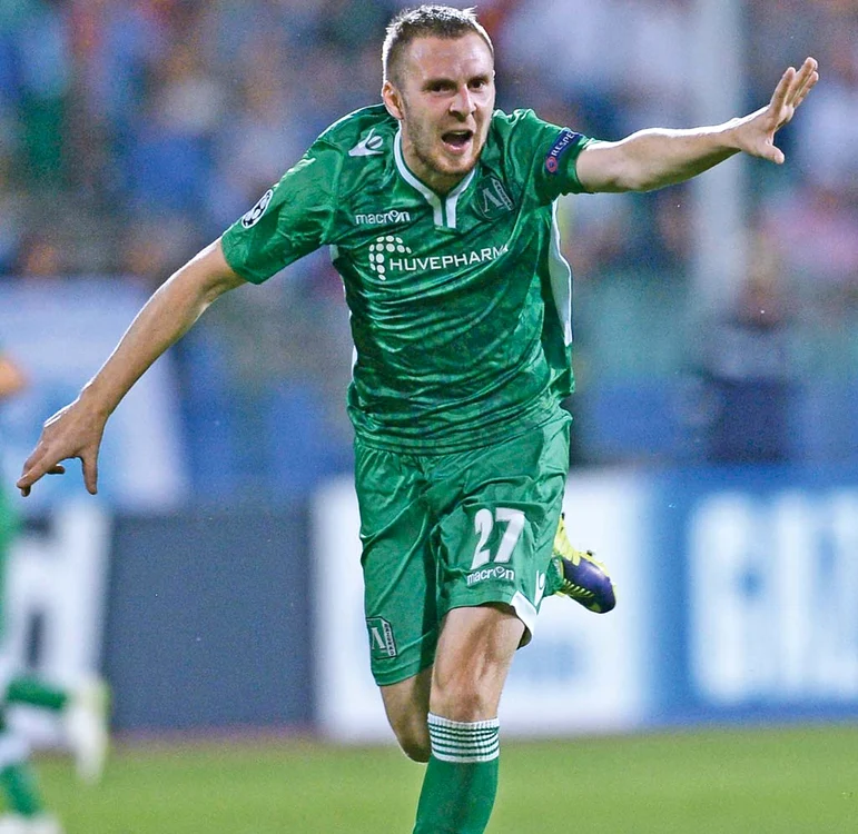 
    Cosmin Moţi este  titular la  campioana BulgarieiFOTO: Guliver/ GettyImages   