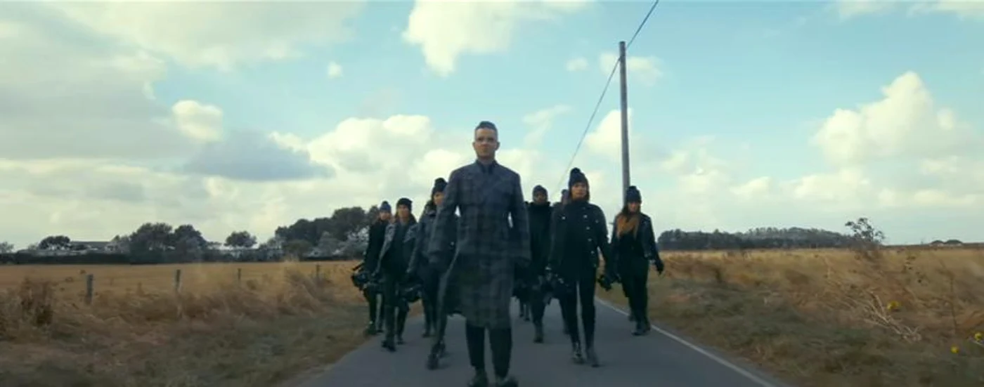 Robbie Williams Love My Life jpeg