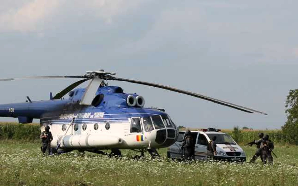 Pachetele de heroină au fost transportate cu elicopterul de la Satu Mare la Bucureşti  FOTO: Adevărul