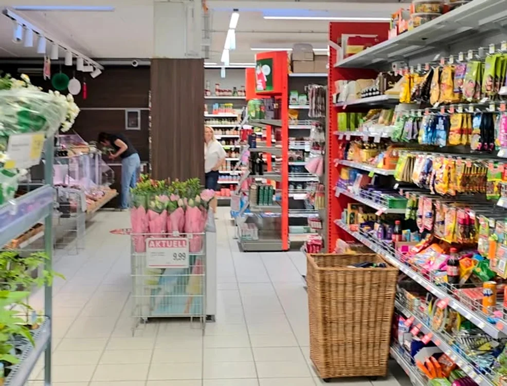 Supermarket fără angajați. Foto: Facebook