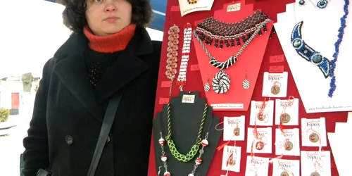 Taraba cu mărțișoare a Andreei Niculescu, o insulă de hand-made la Ploiești