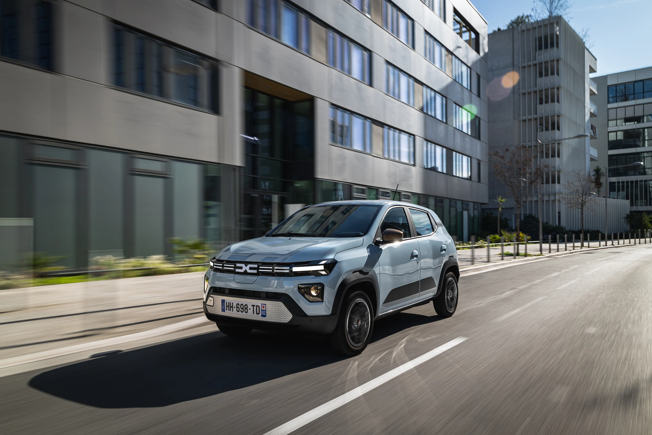 Dacia Spring 100: primăvara începe în haine noi. Care sunt noutățile tehnice importante