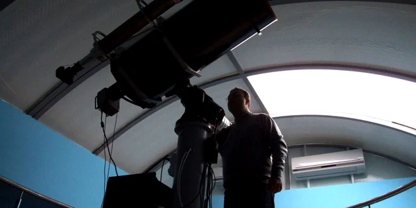 Telescopul din cadrul Observatorului din Galaţi este unul dintre cele mai performante din ţară