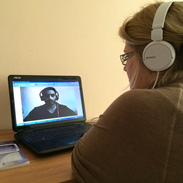 Consumatorii de droguri vor putea beneficia de asistenţă online FOTO ANA