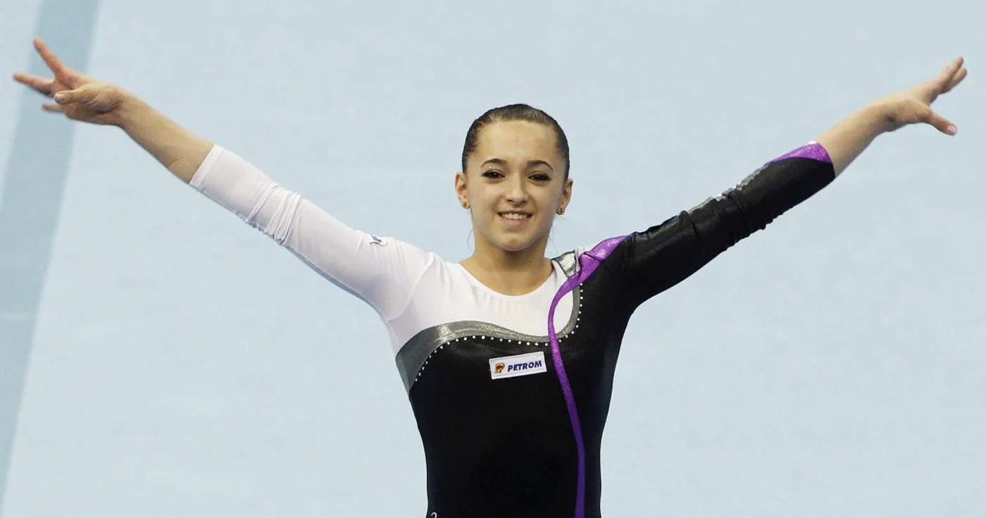Larisa Iordache, una dintre speranţele gimnasticii din România FOTO Reuters