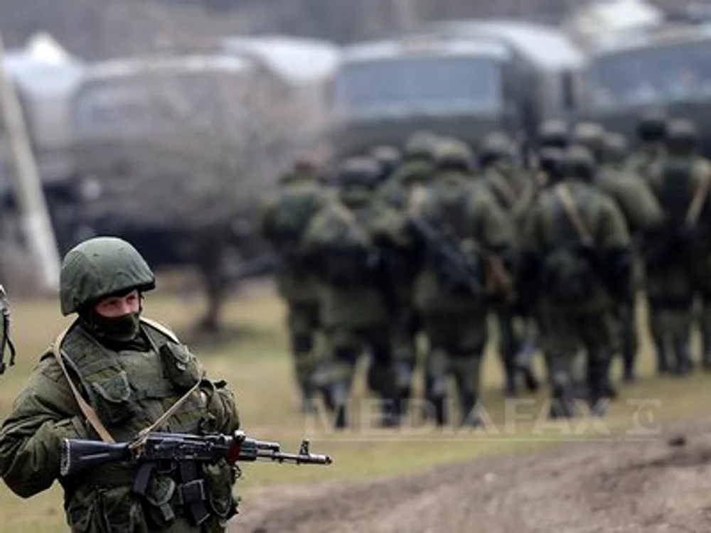 
    În imagini, se poate vedea clar cum o rachetă a fost lansată din Rusia spre Ucraina  
