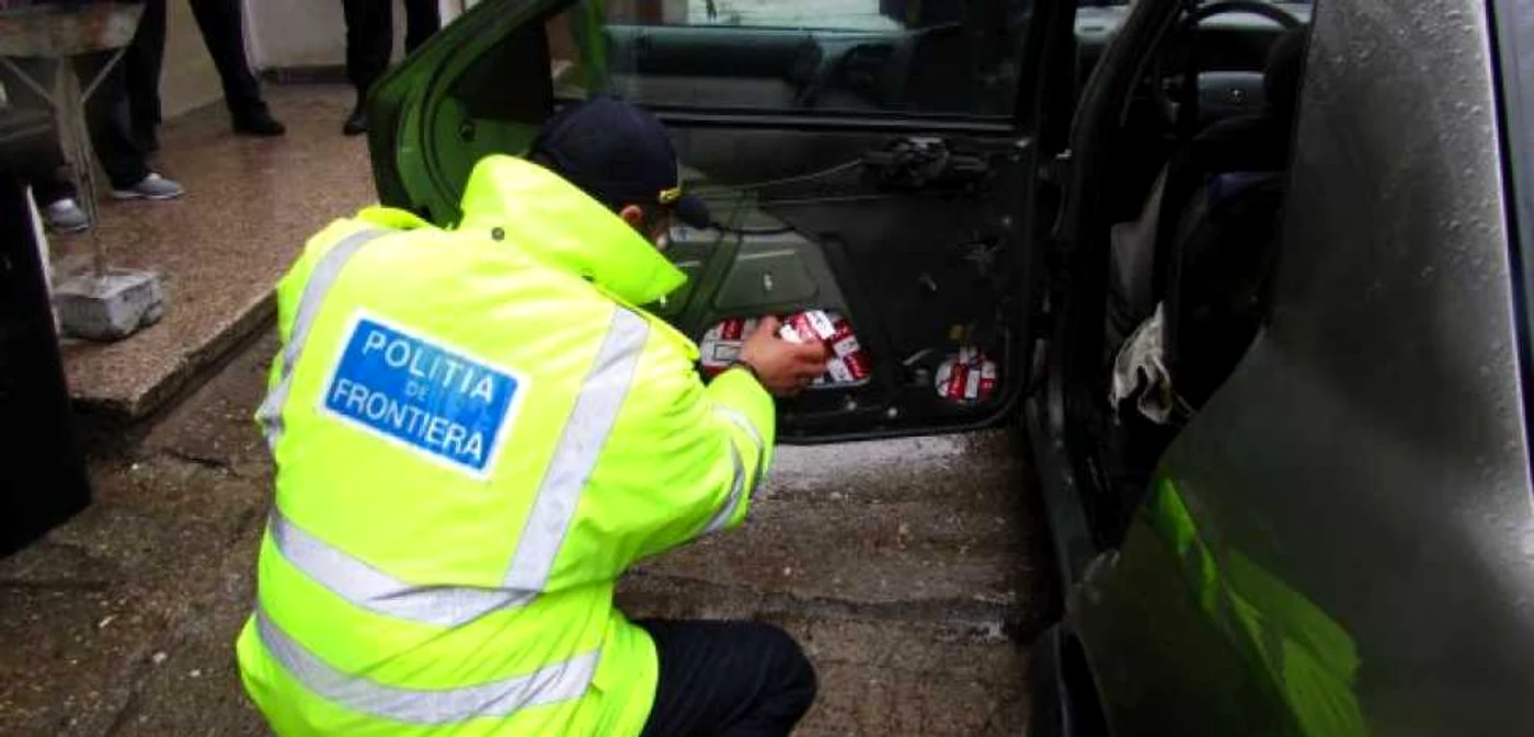 Poliţistul de frontieră a găsit ţigări de contrabandă