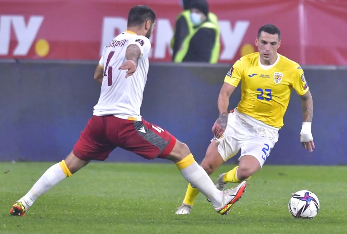 
    Nicolae Stanciu, în acțiune la naționala RomânieiFOTO: Sportpictures.eu  