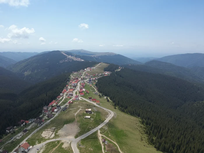 Se redeschide circulația pe un sector din Transalpina, cea mai înaltă șosea din România