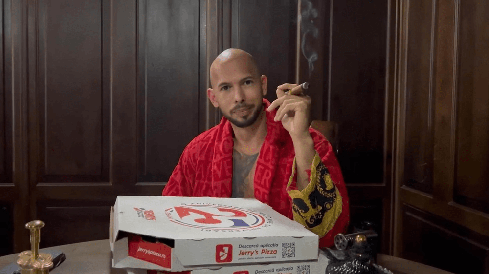 Elon Musk îl trolează pe Andrew Tate după ce locația milionarului a fost identificată după o cutie de pizza