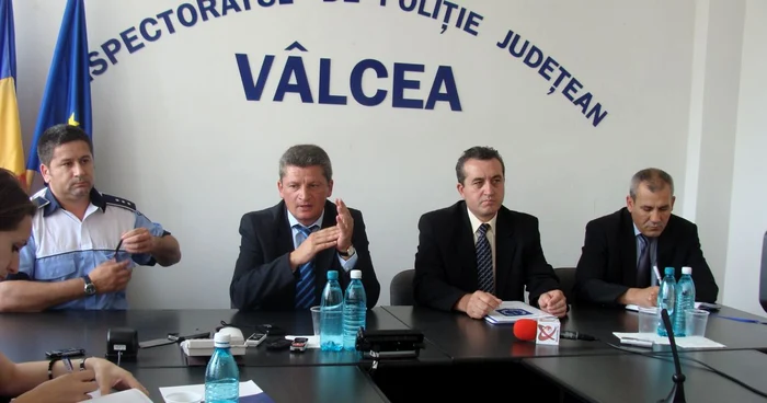 DGA impune teste pentru poliţiştii vâlceni