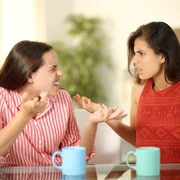Cum reactionezi corect când esti jignit  Sursa foto shutterstock 2426984583 jpg