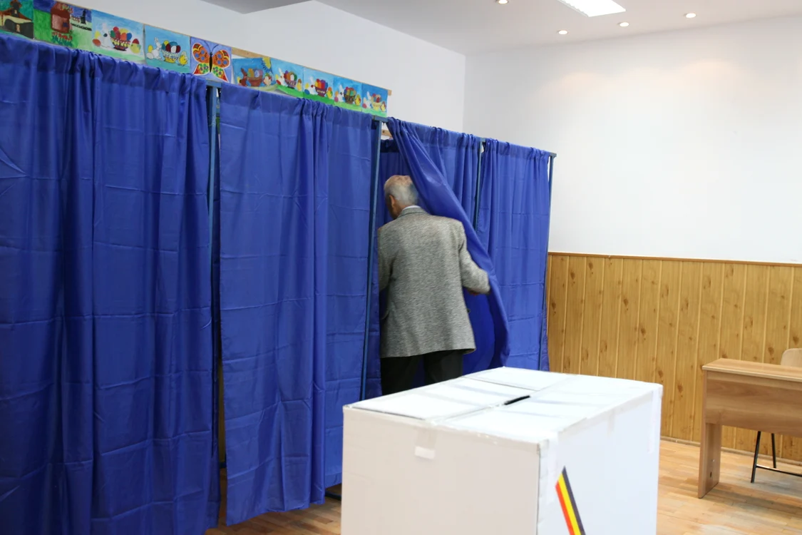 Opţiunea zero politică de partid şi politici locale jpeg