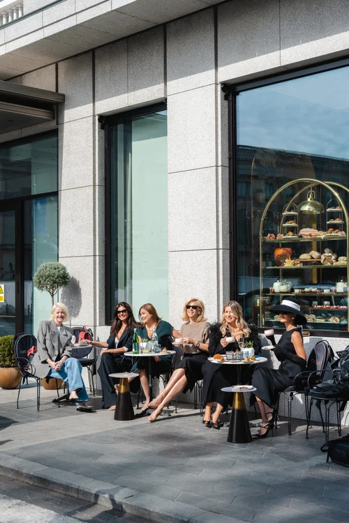 photo    2024 09 20 Athenee Cafe OPENING   platon digital   +40743668831 138 jpg