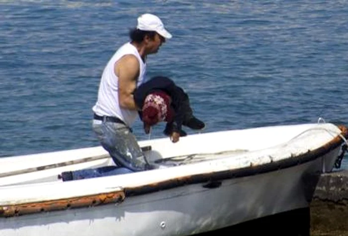 
    Salvatorul băiețelului a sperat până în ultima clipă că acesta este viufoto: mirror.co.uk  