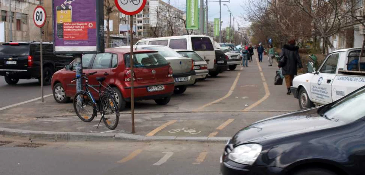 Bicicliştii vor avea aproape 100 de kilometri de piste până la sfârşitul anului 2015 FOTO Arhivă