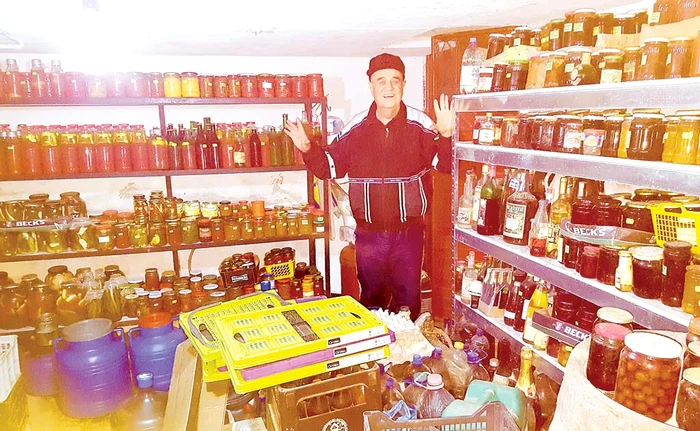 Transalpina. De ieri se circulă restricţionat pe cel mai înalt drum din România