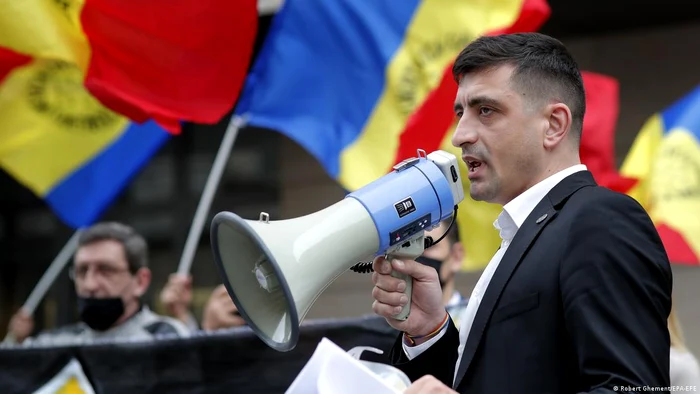 Liderul AUR George Simion, la o manifestație a susținătorilor AUR