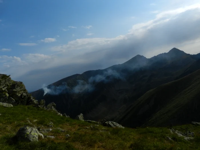 Vedere dinspre Șaua Puha