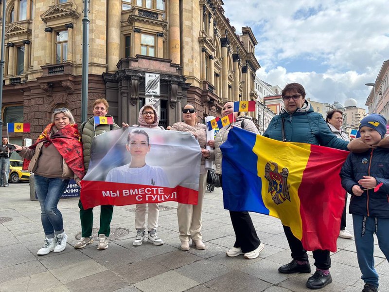 Demonstrație  la Moscova împotriva arestării bașcanei Găgăuziei, Evghenia Guțul. Manifestanții, recrutați cu bani