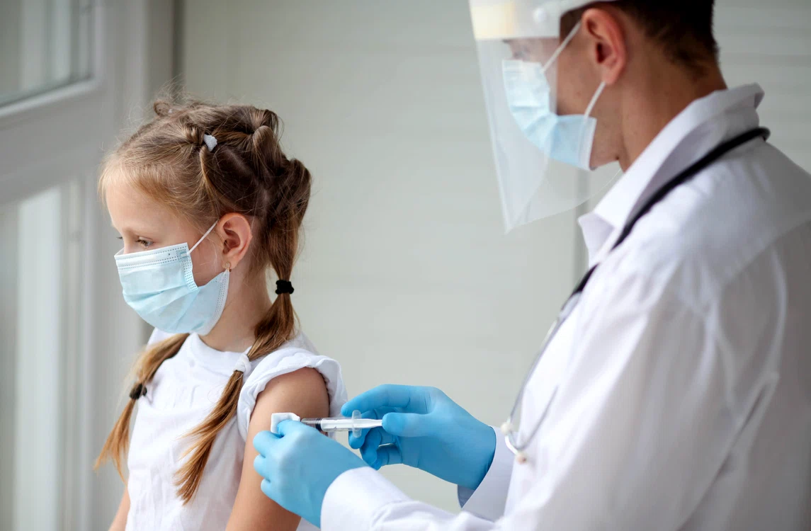 În perioada pandemiei nu toți copiii au primit dozele necesare de vaccin FOTO: arhiva