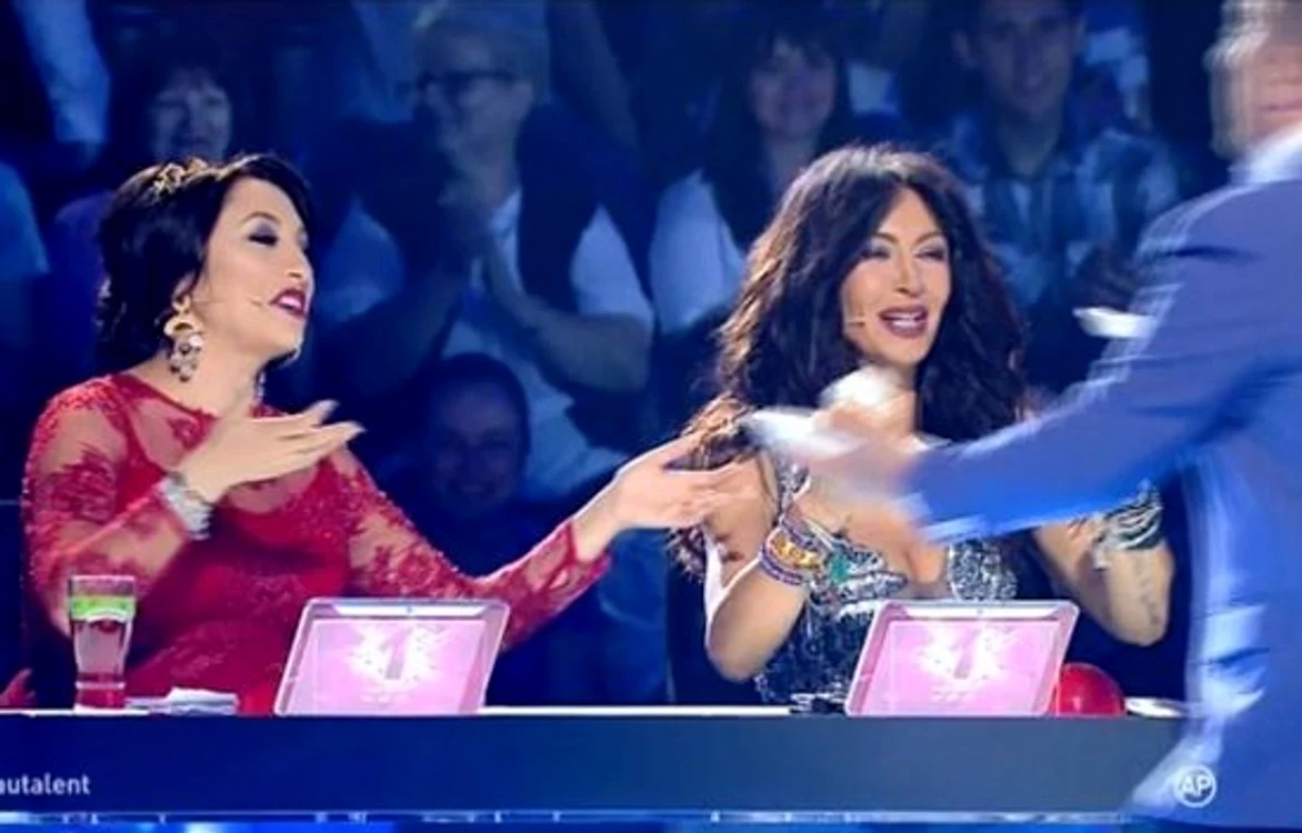 Mihaela Rădulescu şi Andra au mâncat savarine