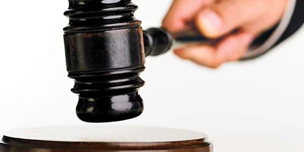 ciocan tribunal judecator judecatorie