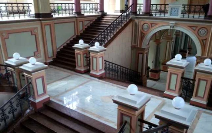 Aşa arată interiorul clădirii după reabilitare