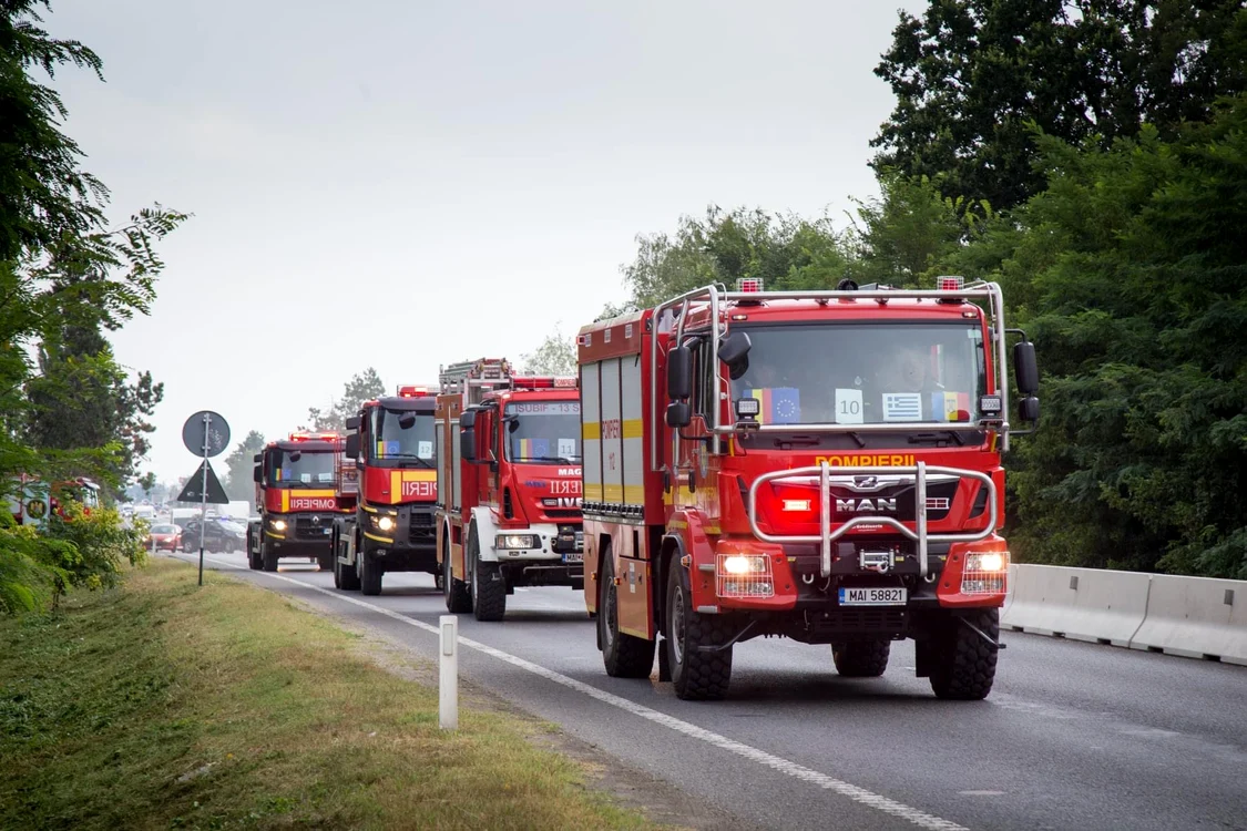 
    Un incendiu a izbucnit marţi dimineaţa la un hotel din Eforie SudFoto: IGSU  