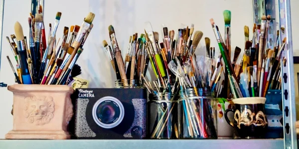 Atelier de creatie a artistilor platici constanta foto atelerele 22