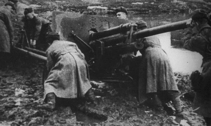 Tun sovietic ZiS-3 de calibrul 76,2 mm (© Wikimedia Commons)