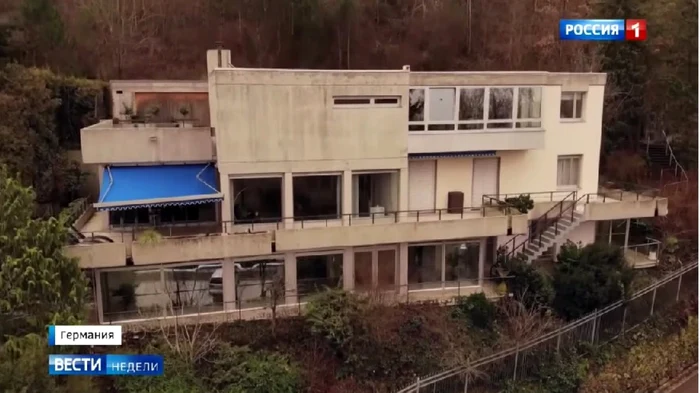 Vila din oraşul german Freiburg, despre care jurnnaliştii Kremlinului spun că este una de lux şi că în ea, timp de două luni, ar fi trăit Aleksei Navanîi